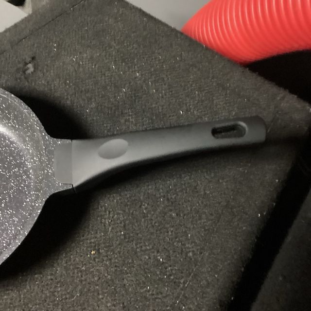 2 Sarténes antiadherente con mango