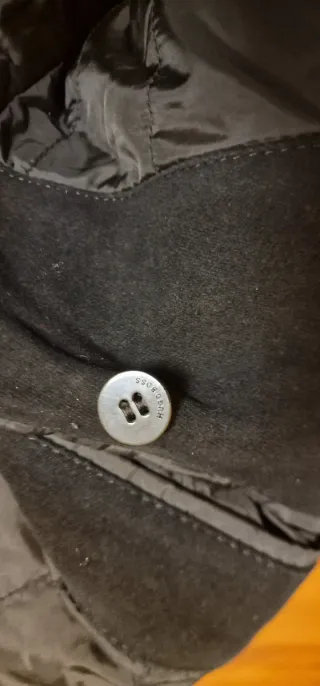 Elegante cappotto HUGO BOSS uomo nero M