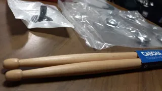 Lote Batería Percusión Baquetas, Pandereta.. NUEVO