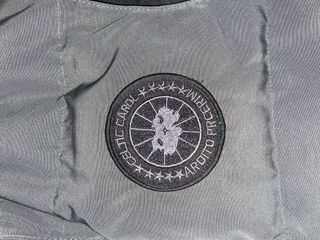 Chaleco Canada Goose Gris