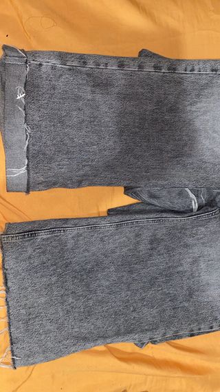 Pantalón vaquero gris