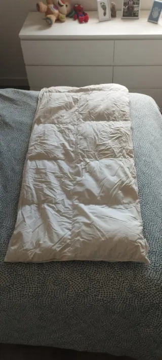 Dos edredones para cuna