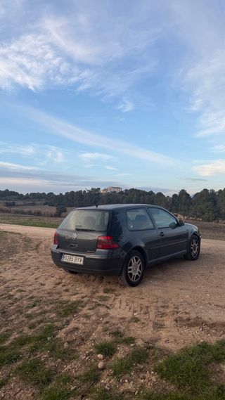 Volkswagen Golf 2002