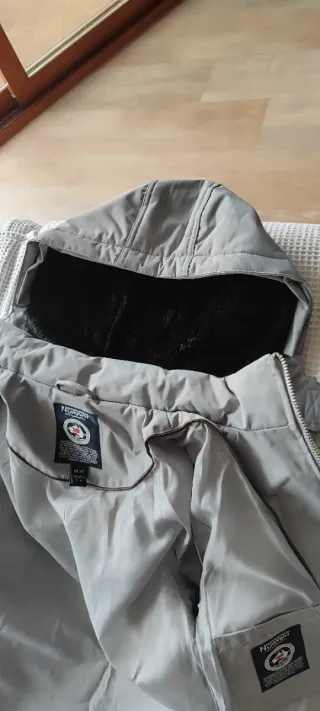 Chaqueta acolchada gris