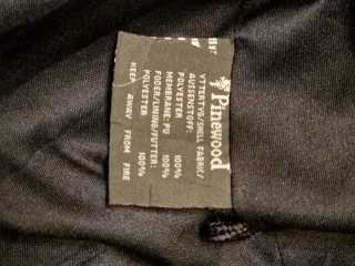 Giacca tecnica Pinewood verde oliva