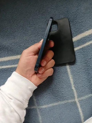 iPhone 13 Negro 85% Batería