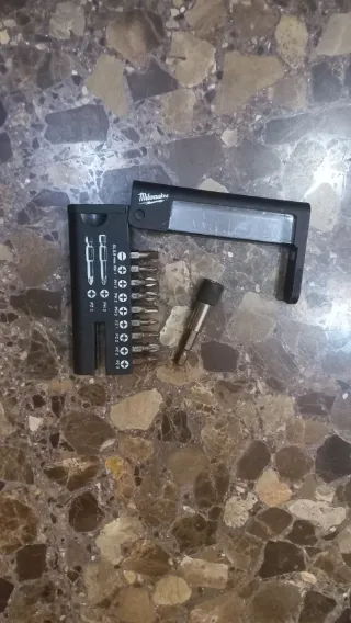 Estuche de puntas Milwaukee,