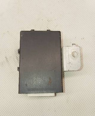 Nissan 45465 28595 vj400 centralita cierre navara