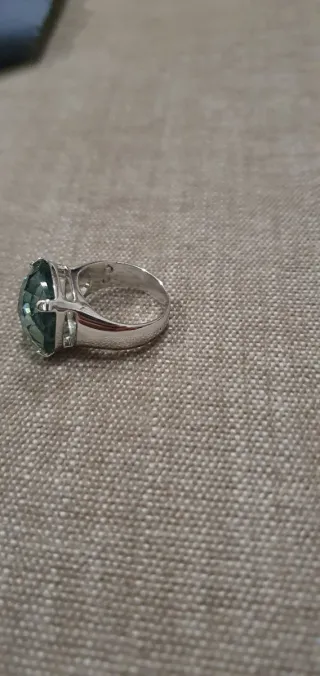 Anillo swarovski cóctel talla 55