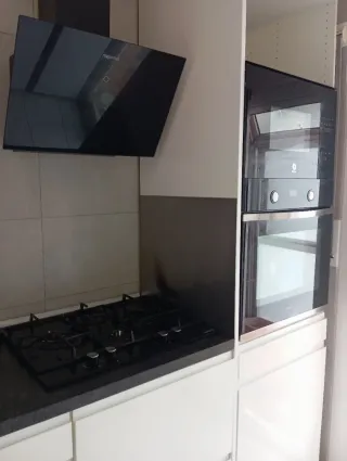 VENTA DE CASA CANTONERA BESALÚ