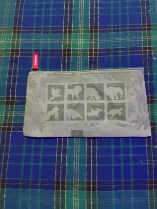 Astuccio Emirates con animali