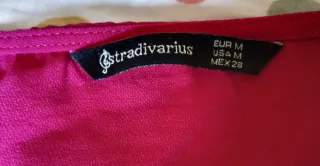 Blusa Stradivarius fucsia manga acampanada
