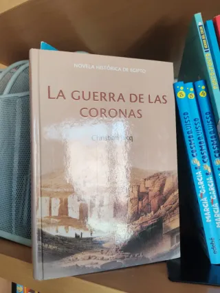 Libros. Novelas temática Egipto. RBA