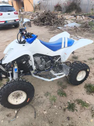 Quad Suzuki ltz 400. Todo listo para circular