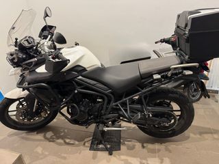 Triumph Tiger 800
