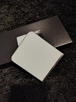 Samsung Galaxy Z Flip 5 Prata