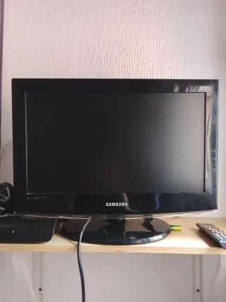 Televisor Samsung 19 + TDT de regalo