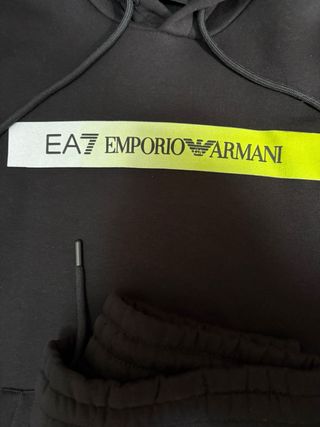 Conjunto EA7 Emporio Armani Negro