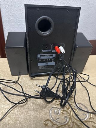 Altavoces Netway Negros