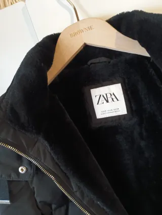 Abrigo acolchado negro Zara