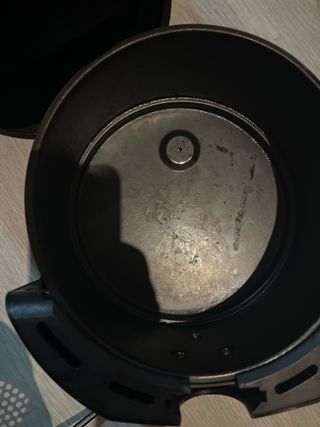 Freidora de aire negra, Quigg,