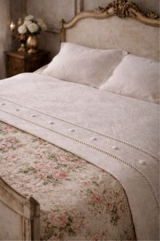 Sábana de lino bordada antigua matrimonio