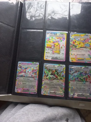 Carte Pokémon Umbreon, Rayquaza, Celebi, ecc.