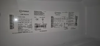 Frigorífico Combi Indesit