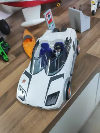 Playmobil: Coche, Avión, Moto y Comisaría