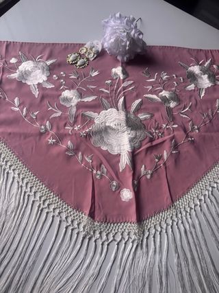 Manton Flamenca Mujer