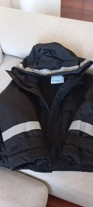 Chaqueta Chubasquero Zara Mujer Negra Abrigo