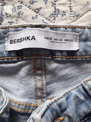 Pantalón vaquero claro recto