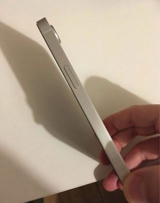 iPhone 16e Como Nuevo