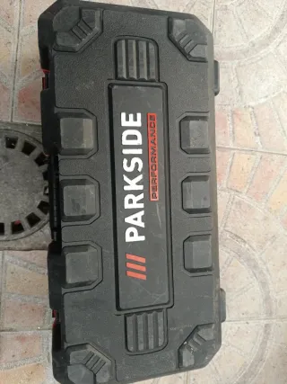 Parkside Rebarbadora Performance 20v c/maleta