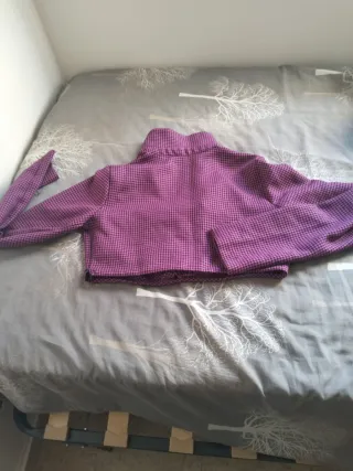 Blusa Zara Morada y Negra