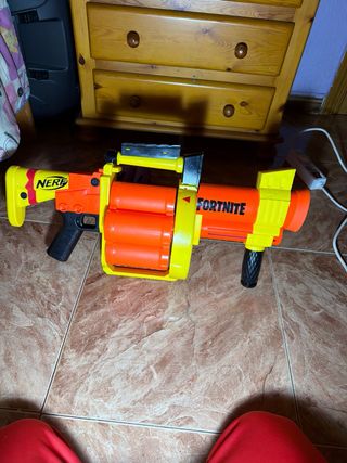Pistola Nerf Fortnite con dardos