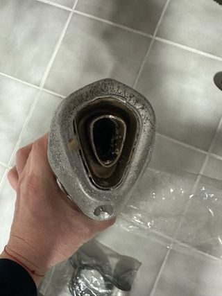 Tubo de escape Akrapovič