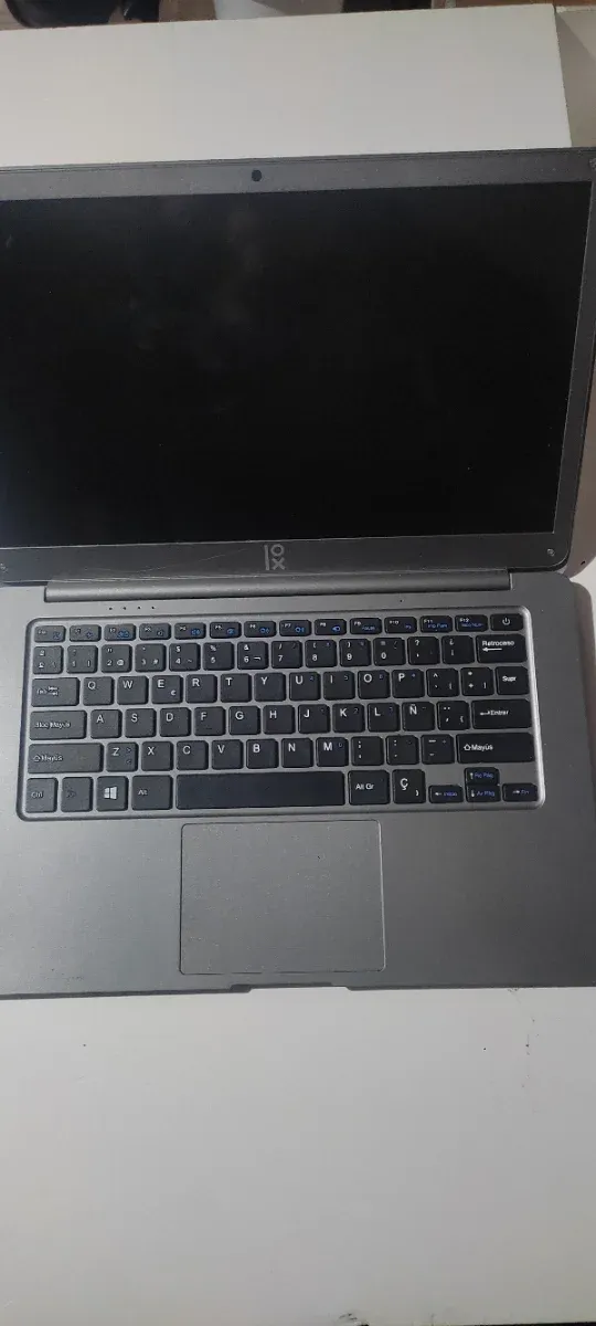 Primux portátil gris