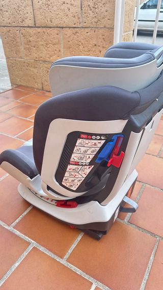 Silla de coche Chicco gris
