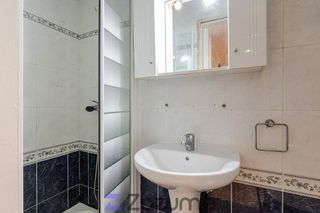 Piso en alquiler en Moscardó en Madrid