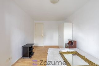 Piso en alquiler en Moscardó en Madrid