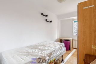 Piso en alquiler en Moscardó en Madrid