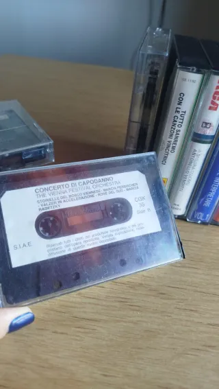 Lotto 12 musicassette vintage