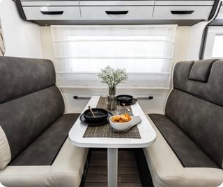 Alquiler Nueva Autocaravana 7 plazas