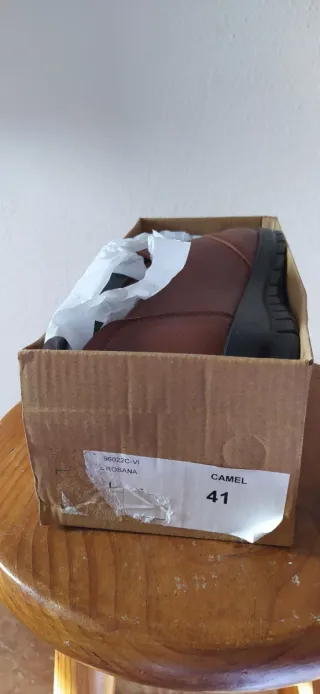 Zapatos de vestir marrones