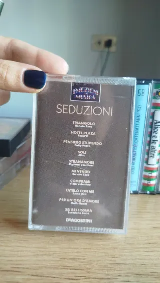 Lotto 11 musicassette vintage