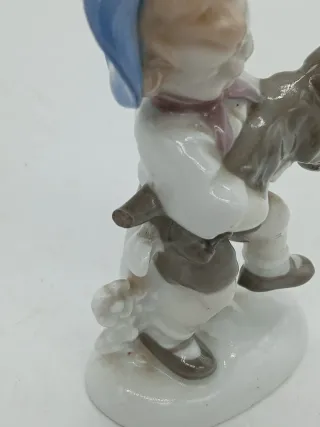 Statuetta in porcellana tedesca Carl scheidig
