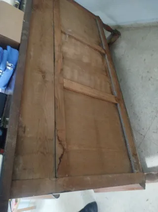 Mueble de madera 150x45x100