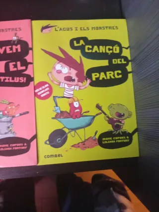 Colección de libros de l'agus i els monstres
