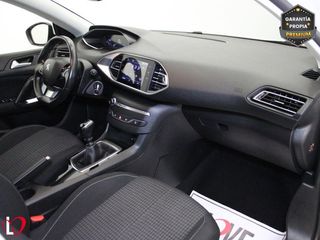 Peugeot 308 5P Active Pack BlueHDi 100 S&S